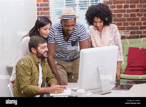 People Using Computer Business 的图像结果