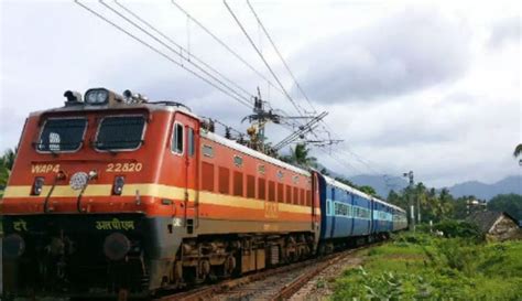 Train to Sikkim: Railways succeeds in mining tunnel in sandy soil below ...