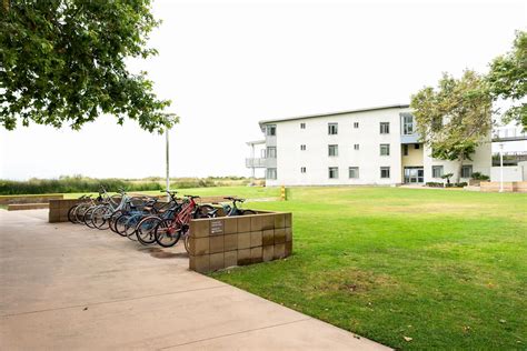 Manzanita Village | Campus Housing