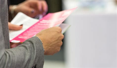 Buy Local Print Ad 的图像结果