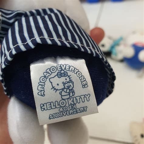 Hello Kitty Keychain Plush 40th Anniversary Sanrio, Hobbies & Toys ...