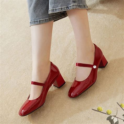 Buy Naiyee Mary Jane Shoes Women, Patent Leather Low Chunky Heels ...
