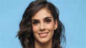 Sandra Echeverría habla como nunca de su infancia | ¡HOLA!