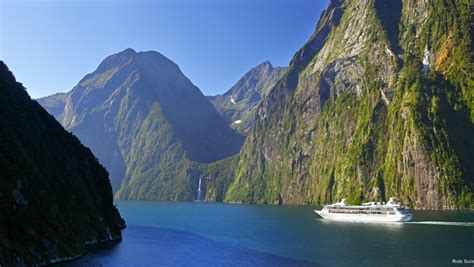 7-Day South Island Escape | Multi-Day Tours & Packages