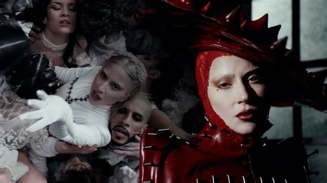 Así es “Abracadabra”, el nuevo videoclip de Lady Gaga - CNN