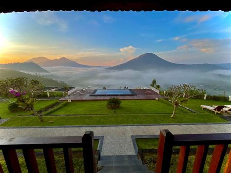 Pinggan Caldera 的图像结果