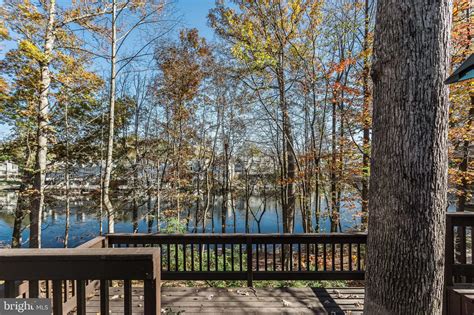 2024 Upper Lake Drive, Reston, VA 20191 | MLS VAFX2176854 | Listing ...