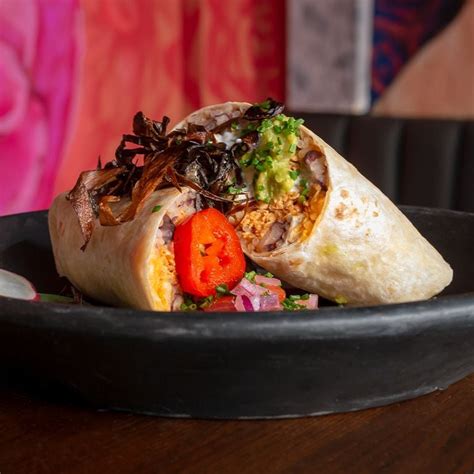 El Santo: menu mexicano no Príncipe Real, El Santo Restaurante, Lisbon ...