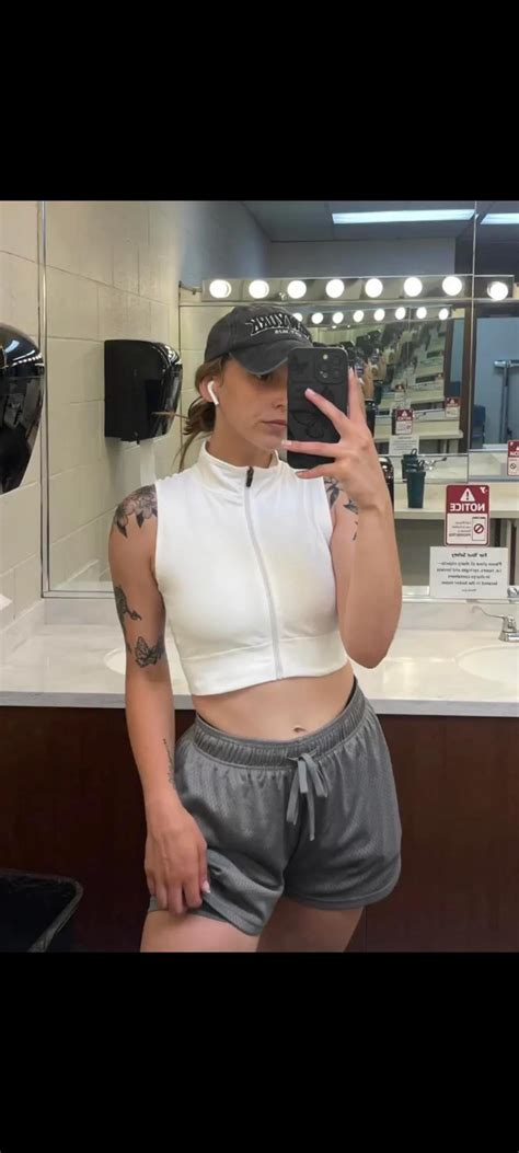 Rebecca asmr : r/MoreSexyASMRGirls