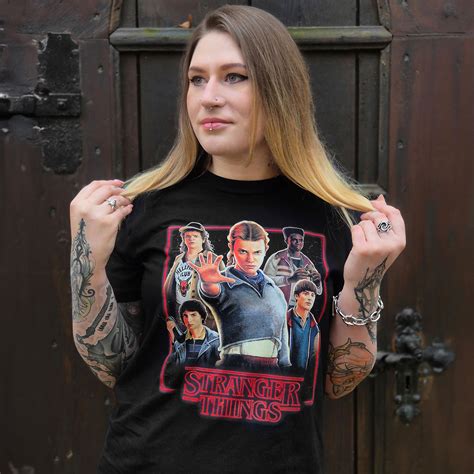 Final Season Characters T-Shirt - Stranger Things | Elbenwald