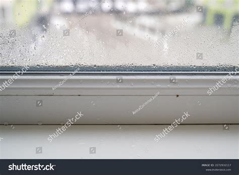 1,371 High Leak Liquid Images, Stock Photos & Vectors | Shutterstock