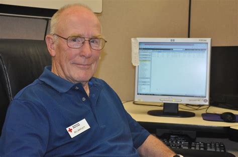 Volunteer spotlight: For Red Cross volunteer, Army is a family ...
