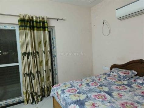 1 PG in Sector 82 JLPL Industry Area, Mohali - Boys & Girls Paying ...