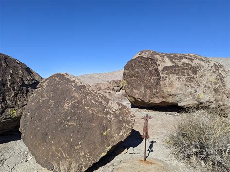 Lots of boulders... lots of rock art. - Ash Springs Rock Art Site - Ash ...