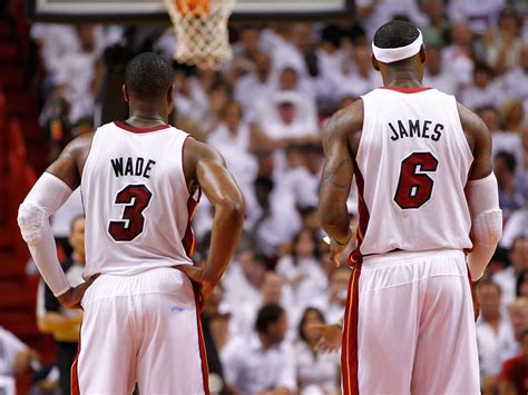 Dwyane Wade Lebron Dunk