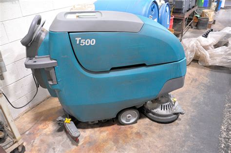 Tennant T500 Electric Walk Behind Floor Scrubber, S/n T500-10850255 ...