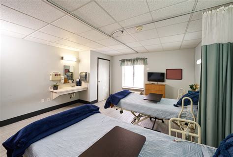 Photo Gallery | Skyline Nursing Center