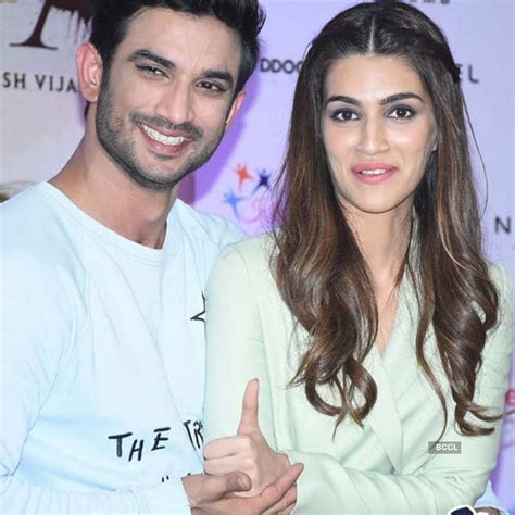 Kriti Sanon shares unseen pictures with Sushant Singh Rajput ahead of ...