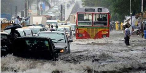 Mumbai Rains: City records 83 mm in 6 hrs, to cross three digit mark ...