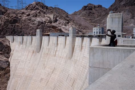 Inside Hoover Dam Tour