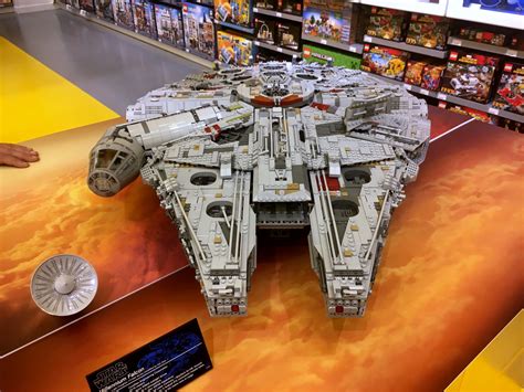 Star wars lego millennium falcon 75192 - seryultimate