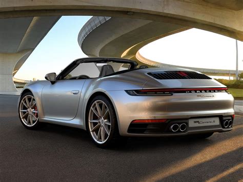 Porsche: A sports drive for the new era: Porsche unveils 911 Carrera S ...