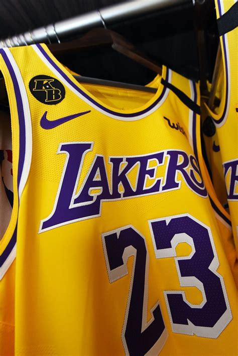 New Men 24 Kobe Bryant Jersey Yellow Los Angeles Lakers Swingman Jerse ...
