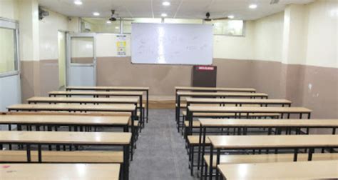 Kota Classes - Best IIT and PMT Coaching | Address Guru