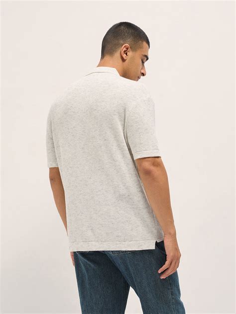 Men White Textured Knit Relaxed Fit Polo – FYVA