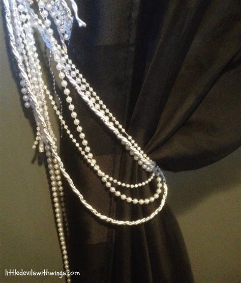 10 Super Awesome DIY Curtain Tie Backs