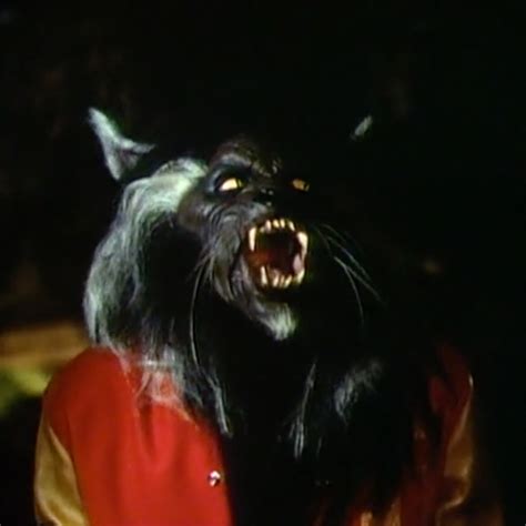 Lifesize Michael Jackson's Thriller Werewolf | The Green Head