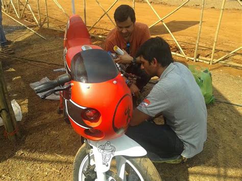 Yamaha RD350 Reincarnated-Darkspawn Final Part » BikesMedia.in