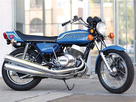 CLASSIC TWO-STROKE MOTORCYCLES: 1972 Kawasaki's Widowmaker Mach IV H2 ...