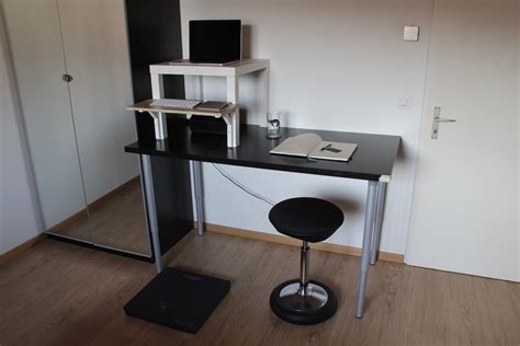 My personal desk | Desk Hunt