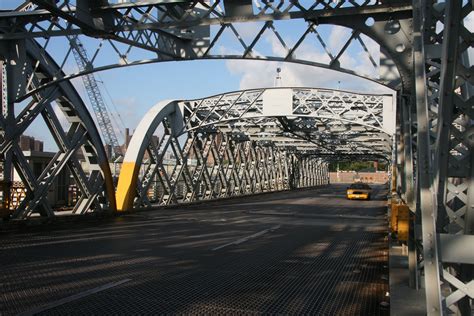 HistoricBridges.org - Willis Avenue Bridge Photo Gallery
