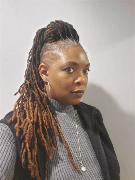 Shaved Side Hairstyles, Short Locs Hairstyles, High Top Dreads, Shaved ...