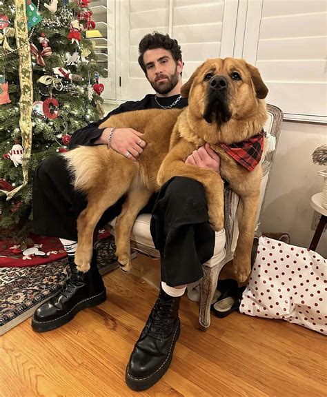 Kaya’s first Christmas 🎄 : r/Hasan_Piker