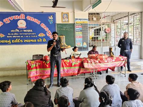450 students and teachers of Hadgud School were given firefighting ...