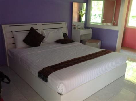 RUNWAY STATION RESORT (Chiang Mai) - Inn Reviews & Photos - Tripadvisor