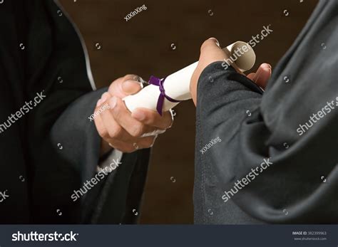 Graduation Ceremony 的图像结果