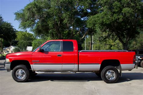 Used 1998 Dodge Ram 2500 Laramie SLT For Sale ($16,995) | Select Jeeps Inc. Stock #219524