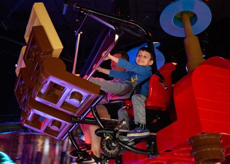 Homeschool Days at LEGOLAND Discovery Center - Southeast Michigan, 4240 ...