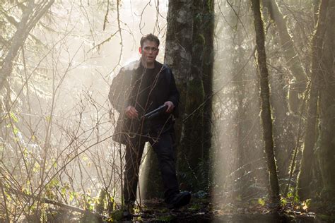 WAYWARD PINES: Matt Dillon searches for answers in new Fox series ...