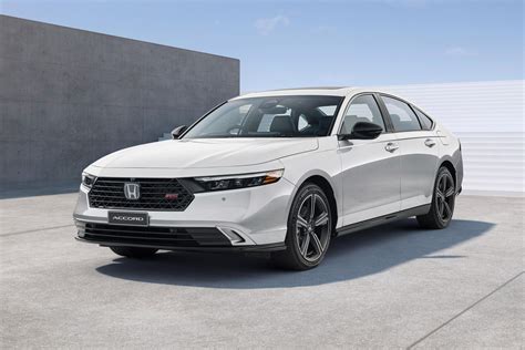 2024 Honda Accord: New-gen hybrid sedan cops price hike | CarExpert