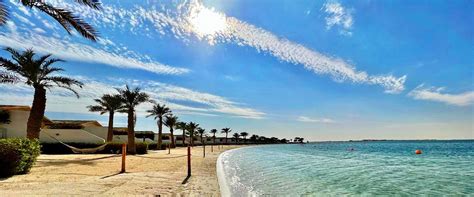 Half Moon Beach, Al Khobar: Enjoy Quality Time Close to Natural Beauty