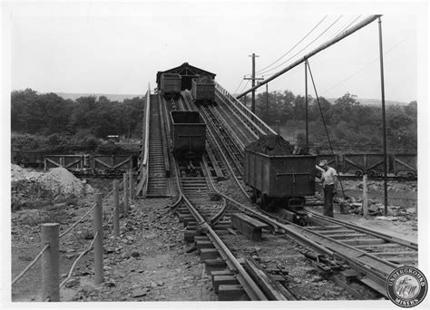 Newkirk Tunnel – Underground Miners