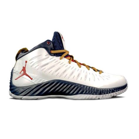 What Pros Wear: Carmelo Anthony's Jordan Super.Fly 1 (2012) Shoes ...