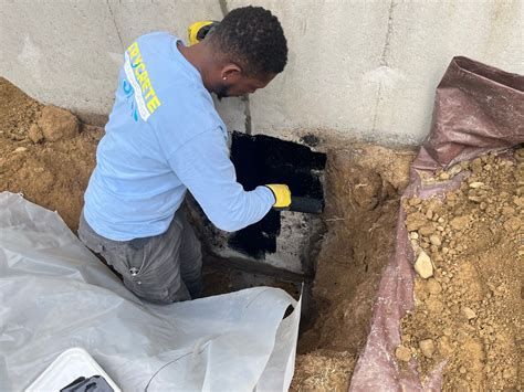 Basement Crack Repair: Better From Inside or Outside?