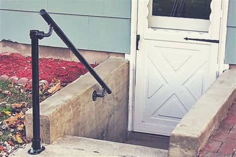 How to Install a Stair Railing (Step-by-Step Instructions) | Simplified ...