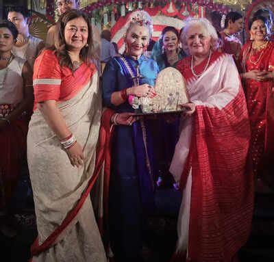 Shakti illuminates the spirit of Durga Puja with music, dance and ...